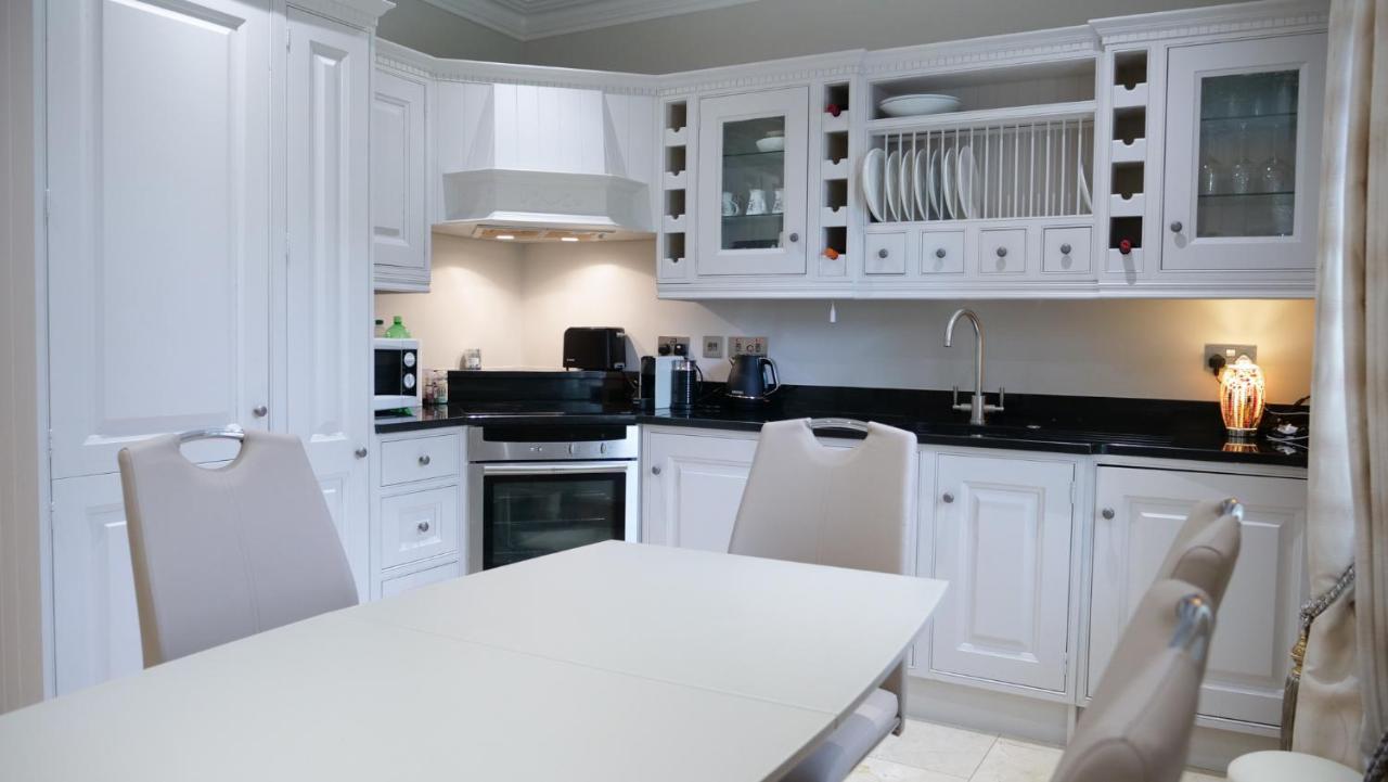 Mullingar Town Apartment 2 Bedrooms ภายนอก รูปภาพ
