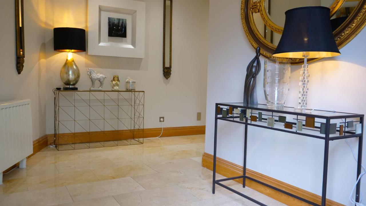 Mullingar Town Apartment 2 Bedrooms ภายนอก รูปภาพ