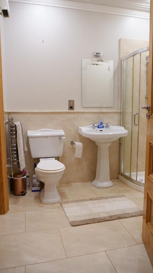 Mullingar Town Apartment 2 Bedrooms ภายนอก รูปภาพ